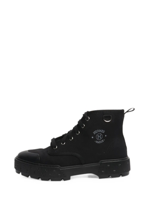 Hermès Pre-Owned lace-up canvas combat boots - Black