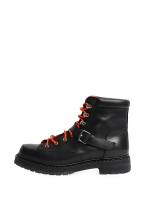 Hermès Pre-Owned buckled hiking combat boots - Black