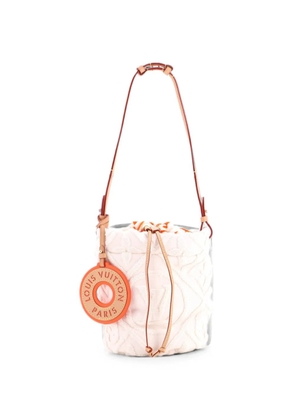 Louis Vuitton Pre-Owned LVacation Terry Cloth bucket bag - Neutrals