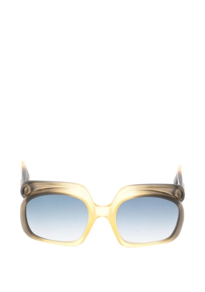 Christian Dior Pre-Owned 1970s CD-logo square-frame sunglasses - Grey