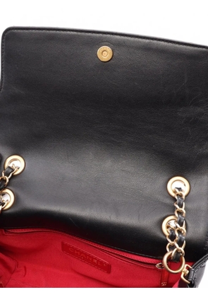 CHANEL Pre-Owned 2019 Matelassé logo shoulder bag - Black