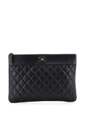 CHANEL Pre-Owned Mademoiselle O Case Quilted Sheepskin Medium clutch bag - Black