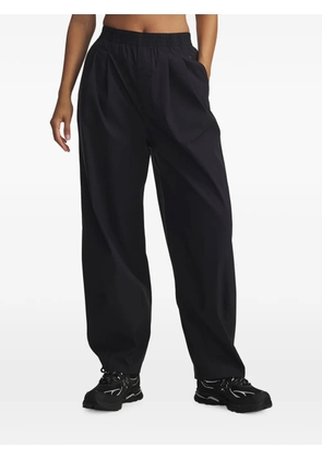 Under Armour Unstoppable pleated trousers - Black