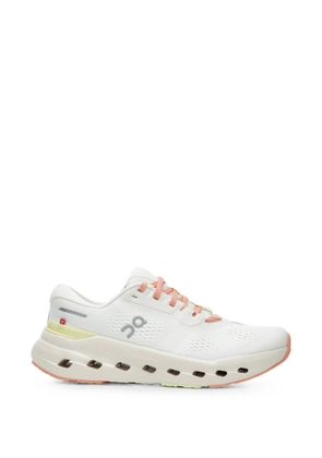 On Cloudrunner sneakers - White