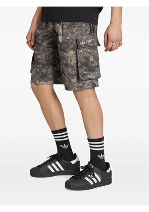 adidas Adilenium Season 5 cargo shorts - Grey