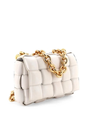 Bottega Veneta Pre-Owned Cassette Chain Padded Maxi Intrecciato Leather crossbody bag - Neutrals