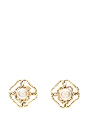 CHANEL Pre-Owned 1980-1990 CC Gold Plated Faux Pearl Chain Link Clip On Earrings costume earrings - White