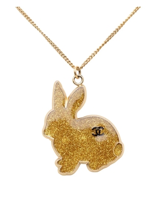 CHANEL Pre-Owned 2005 CC Gold Plated Resin Rabbit Pendant Necklace costume necklace