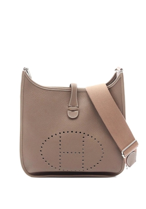 Hermès Pre-Owned 2022 PM Evelyn lll shoulder bag - Neutrals