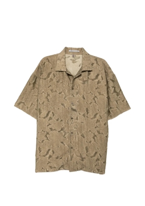 CHIAHUNG SU hand-woven patched shirt - Brown