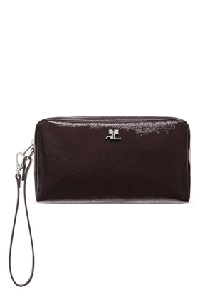 Courrèges logo-plaque patent-leather wash bag - Brown