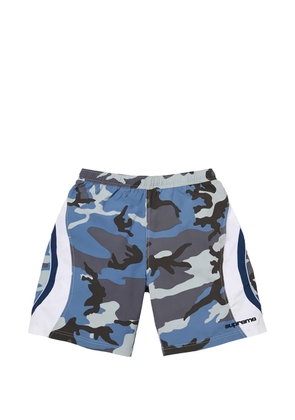 Supreme camouflage-print paneled shorts - Blue