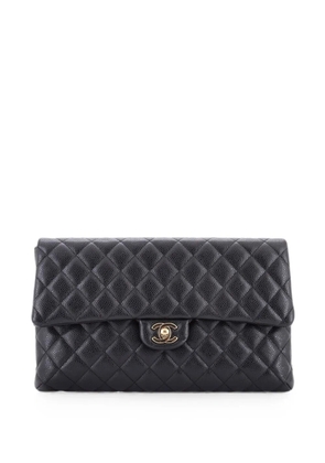 CHANEL Pre-Owned Classic Flap Quilted Caviar clutch bag - Black