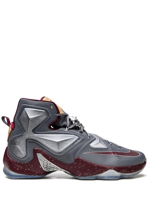 Nike LeBron XIII LMTD sneakers 'Opening Night' - Grey