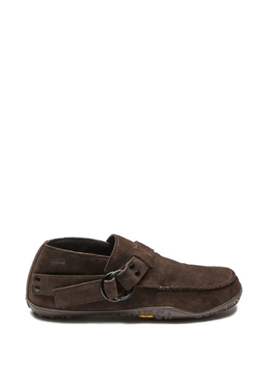 Suicoke buckle-detail sneakers - Brown
