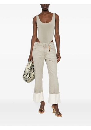 Stella McCartney chain-detail turn-up cropped denim jeans - Neutrals