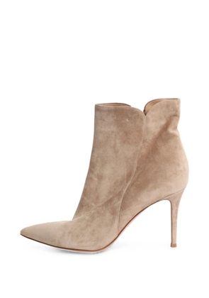 Gianvito Rossi pointed-toe suede ankle boots - Neutrals