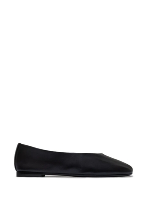Bernardo Meredith center-seam ballet flats - Black