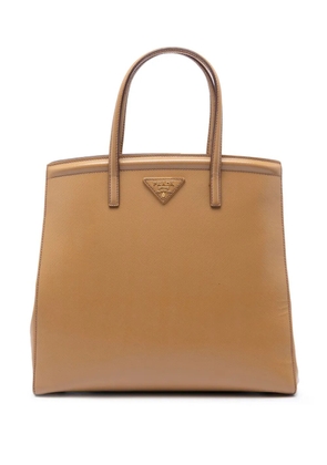 Prada Pre-Owned 2010-2026 Saffiano Vernice Parabole satchel - Brown