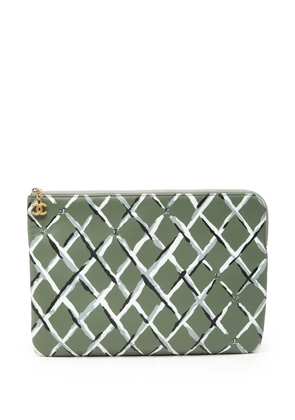 CHANEL Pre-Owned 2018 Paris Greece Painted Leather clutch bag - Green