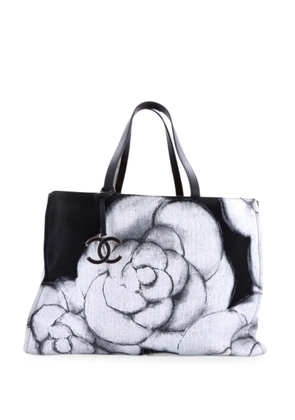 CHANEL Pre-Owned Camellia CC Printed Canvas Large tote bag - Black