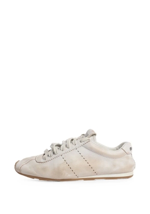 Miu Miu Pre-Owned Plume sneakers - White