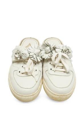 Sophia Webster floral-appliqué slip-on sneakers - White