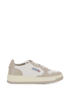Autry Medalist low-top sneakers - White