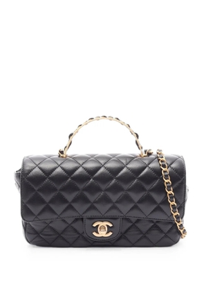 CHANEL Pre-Owned 2021 matelassé top handle shoulder bag - Black