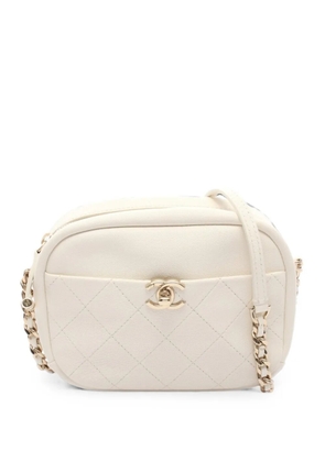 CHANEL Pre-Owned 2018-2019 small quilted satchel - Neutrals