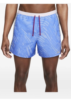 Nike Run Division Stride printed shorts - Blue