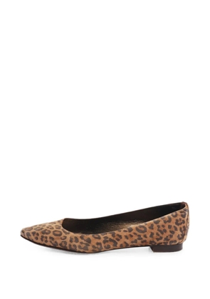 Manolo Blahnik leopard-print pumps - Neutrals