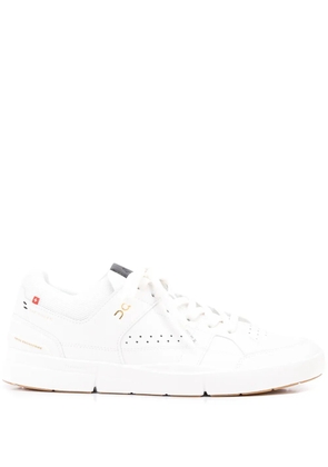 On The Roger Clubhouse low-top sneakers - White