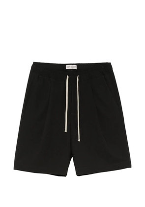 STATE OF ORDER pleated shorts - Black