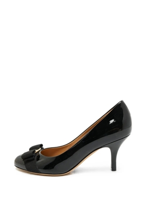Ferragamo Pre-Owned Vara bow pumps - Black