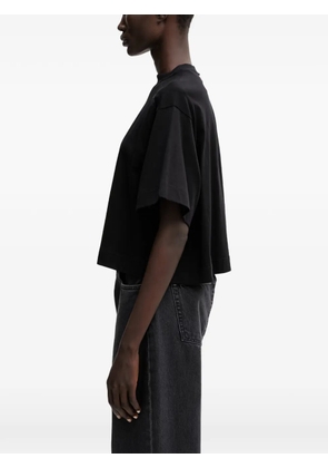 Sportmax logo-patch cropped T-shirt - Black