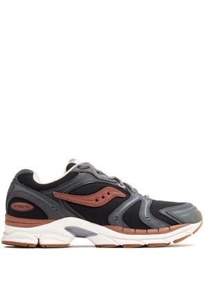 Saucony Progrid Triumph suede sneakers - Grey