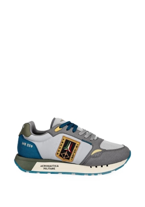 Aeronautica Militare Frecce Tricolori-patch panelled low-top sneakers - Grey