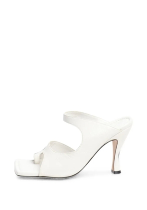 Bottega Veneta Pre-Owned square-toe toe-strap sandals - White