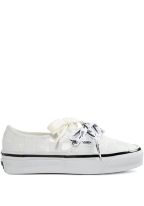 Vans Authentic 44 sneakers - White