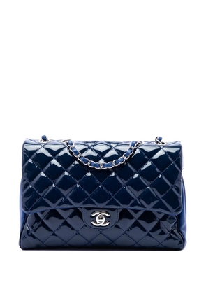 CHANEL Pre-Owned 2016-2017 Large CC Quilted Patent Double Compartment Flap crossbody bag - Blue