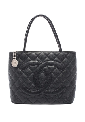 CHANEL Pre-Owned 2000-2002 Caviar Medallion tote bag - Black