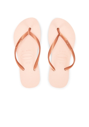 Havaianas Slim Flatform Sandal in Rose. Size 35/36. Also in 37/38, 39/40, 41/42.