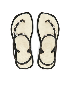 Havaianas Flash Fusion Sandal in Black. Size 35/36. Also in 37/38, 39/40, 41/42.