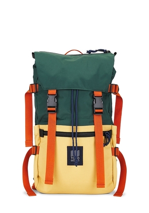 TOPO DESIGNS Rover Pack Classic Backpack in Green.
