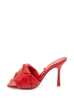 Bottega Veneta Pre-Owned Lido Intrecciato sandals - Red