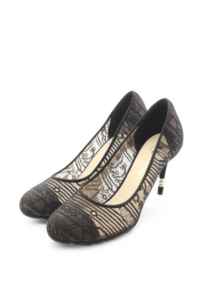 CHANEL Pre-Owned 1986-1988 lace faux-pearl pumps - Black
