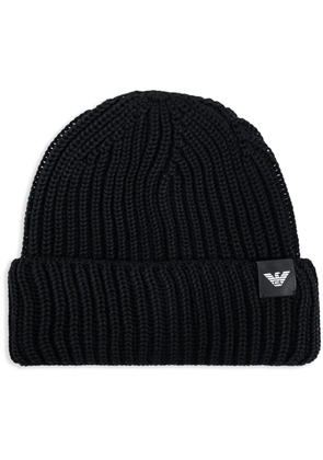 Emporio Armani logo-patch knitted beanie - Black