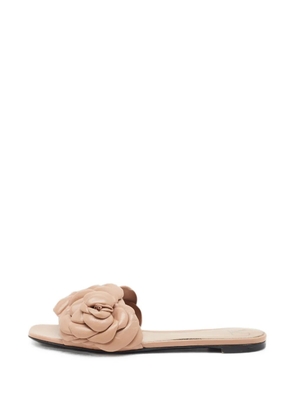 Valentino Garavani Pre-Owned 03 Rose Edition Atelier flat sandals - Neutrals