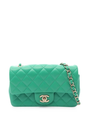CHANEL Pre-Owned 2019 mini Flap shoulder bag - Green